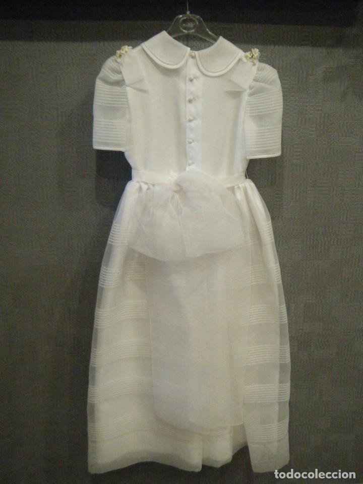 Segunda mano: VESTIDO DE PRIMERA COMUNI&Oacute;N MARCA CEMAROS + COMPLEMENTOS. DEL A&Ntilde;O 2003 - Foto 2
