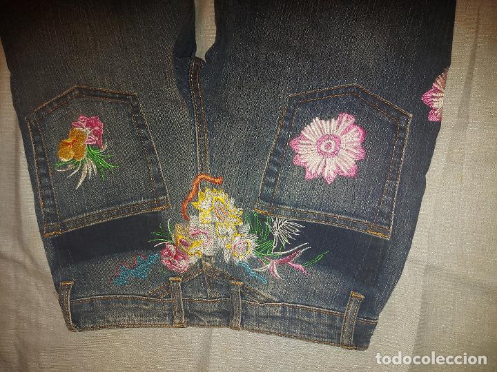originales pantalones vaqueros con bordados de - Comprar ropa y  complementos de segunda mano en todocoleccion - 304574288