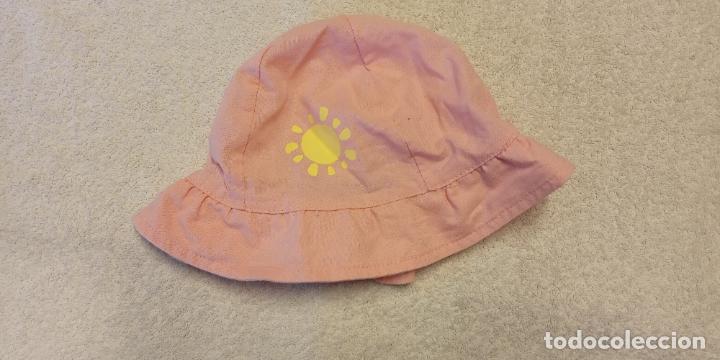 Segunda mano: BONITO GORRO INFANTIL. COLOR ROSA. - Foto 1