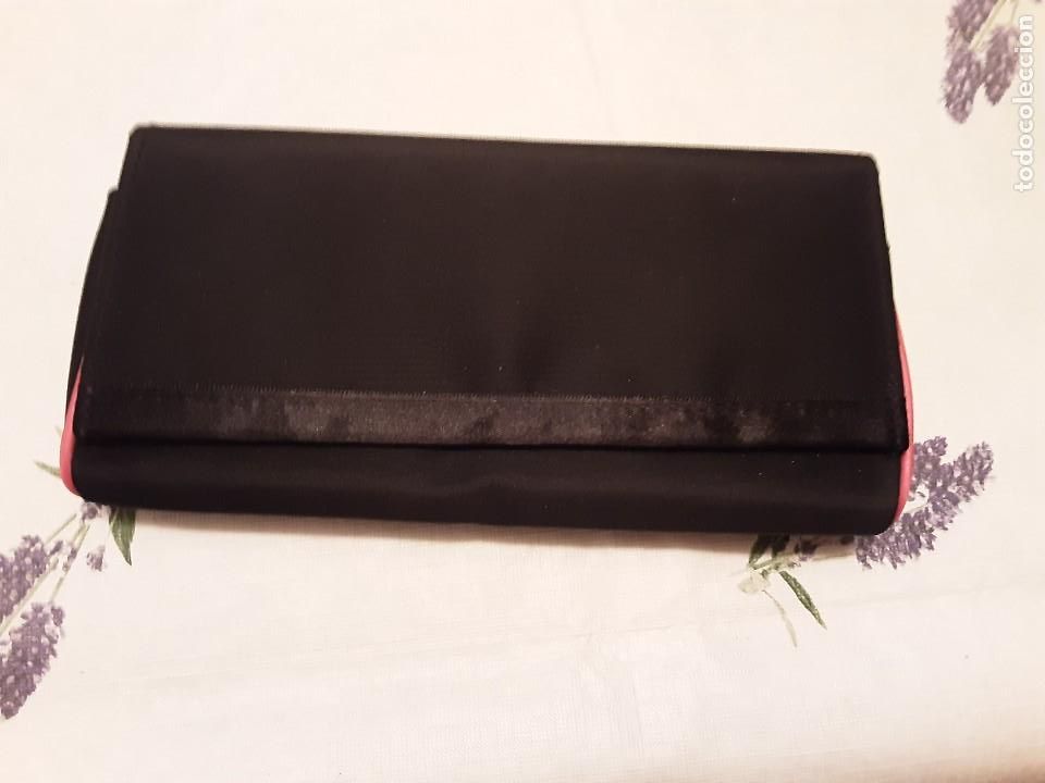Segunda mano: Bolso de mano tipo cartera. Nuevo - Foto 1