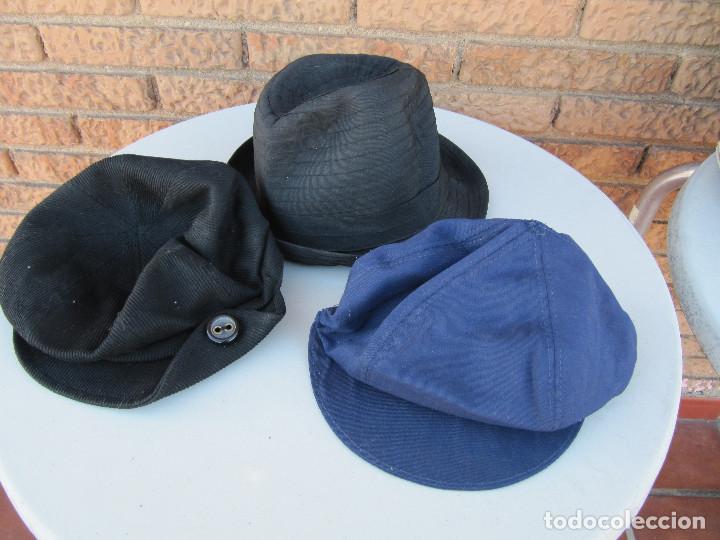 Segunda mano: LOTE 32 SOMBREROS GORRAS.. - Foto 56