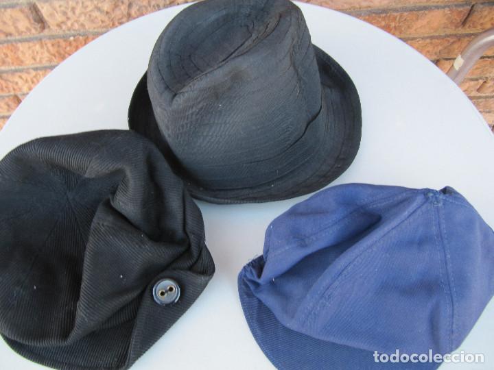 Segunda mano: LOTE 32 SOMBREROS GORRAS.. - Foto 57