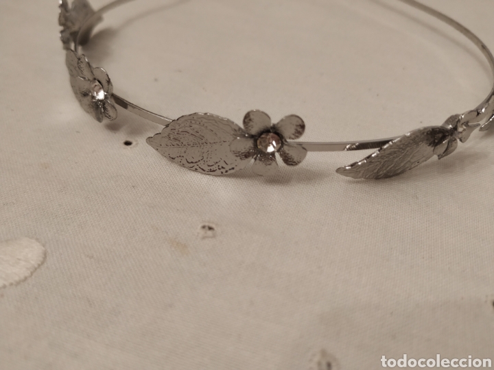 Segunda mano: Diadema plateada comprada en boutique accesorios - Foto 4