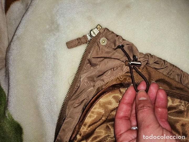 Segunda mano: Chaqueta impermeable - Foto 16