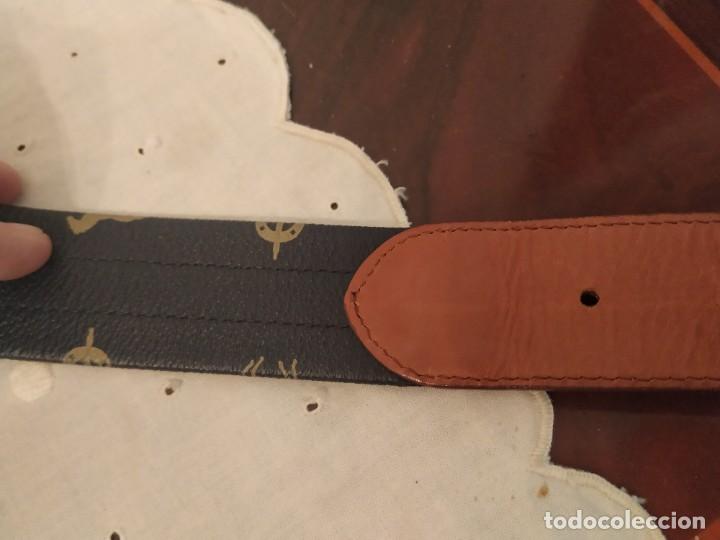 Segunda mano: Cintur&oacute;n el caballo - Foto 2