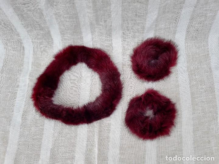 Segunda mano: Conjunto de pu&ntilde;os y cuello de piel de conejo - Foto 1