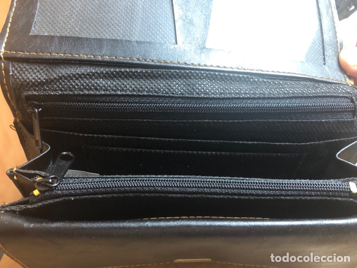 Segunda mano: CARTERA MONEDERO Caja-B- 129 - Foto 3
