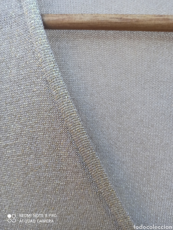 Segunda mano: Chaqueta beige con hilo dorado - Foto 9