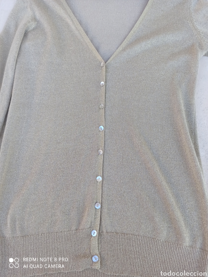 Segunda mano: Chaqueta beige con hilo dorado - Foto 13