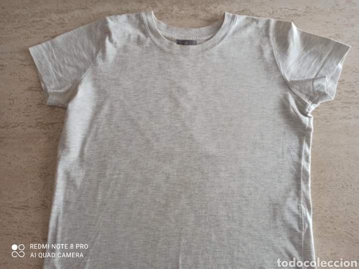 Segunda mano: 4 camisetas - Foto 13