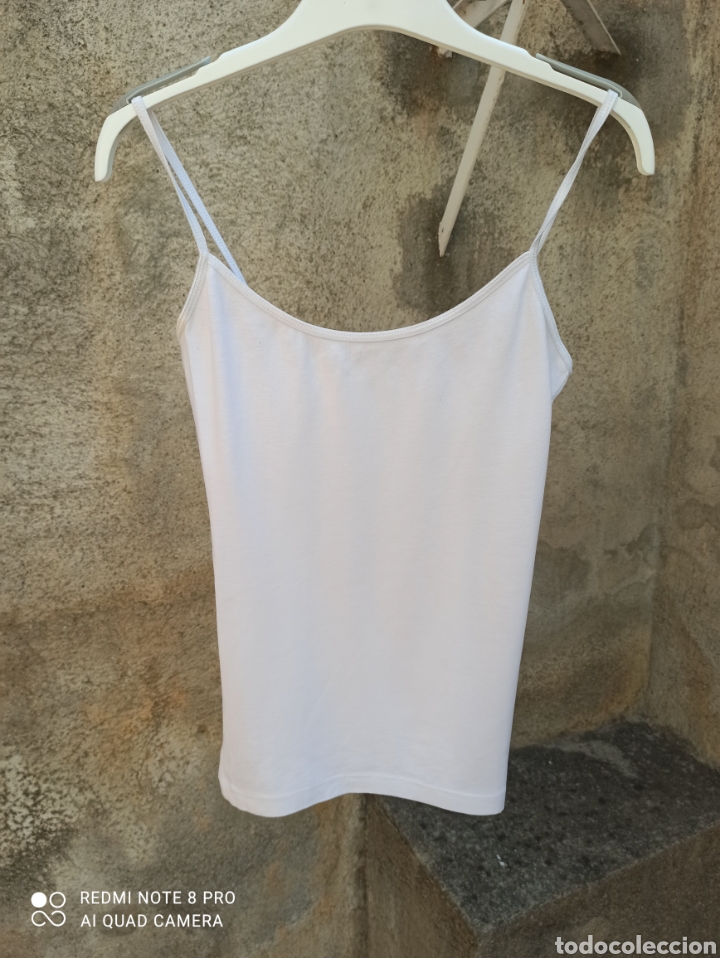 Segunda mano: 1 camiseta y un body - Foto 7