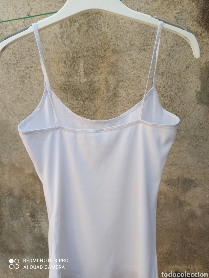 Segunda mano: 1 camiseta y un body - Foto 8