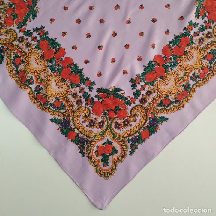 Segunda mano: PA&Ntilde;UELO INDUMENTARIA TRADICIONAL ( 1098 ) - Foto 1