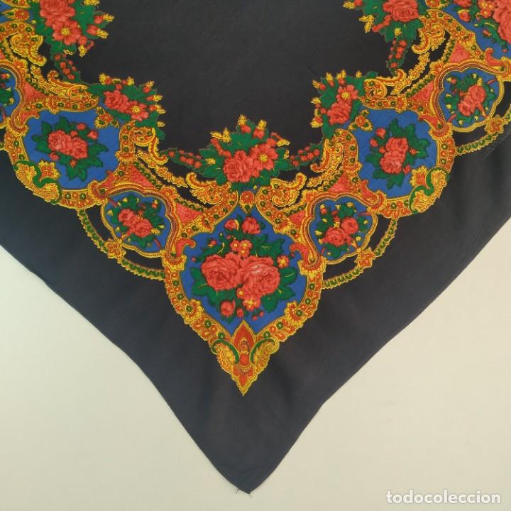 Segunda mano: PA&Ntilde;UELO INDUMENTARIA TRADICIONAL ( 1032 ) - Foto 1