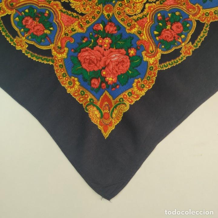Segunda mano: PA&Ntilde;UELO INDUMENTARIA TRADICIONAL ( 1032 ) - Foto 2