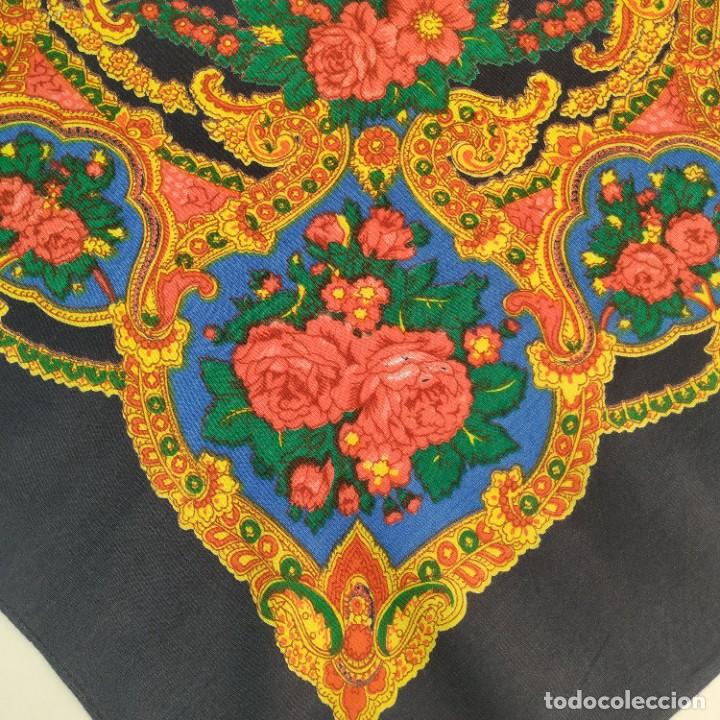 Segunda mano: PA&Ntilde;UELO INDUMENTARIA TRADICIONAL ( 1032 ) - Foto 3