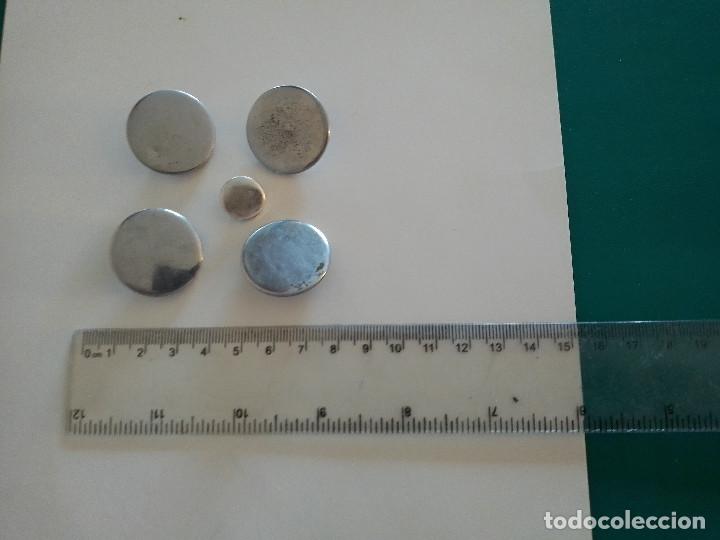 Segunda mano: BOTONES METALICOS RETRO 6 UND. - Foto 2