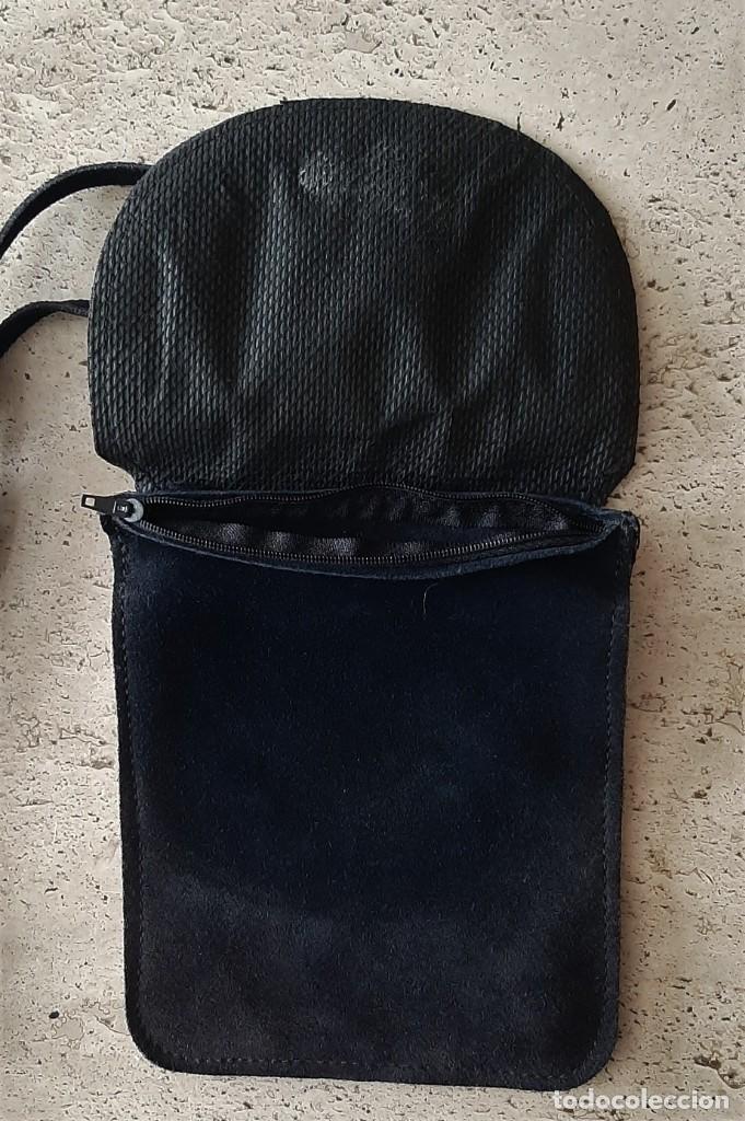 Segunda mano: PEQUE&Ntilde;O BOLSO DE ANTE - Foto 2
