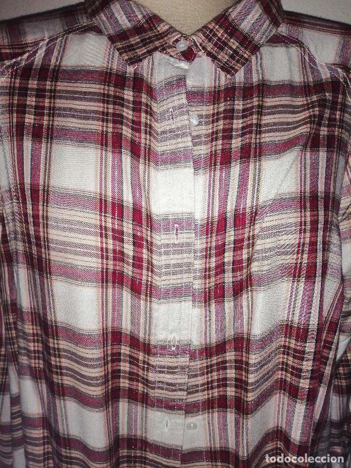 Segunda mano: Camisa de marca cuadros - Foto 2