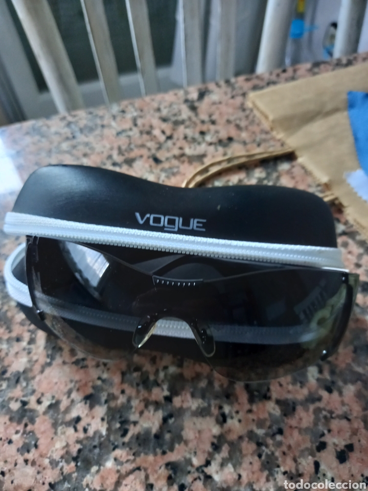 Segunda mano: Gafas sol Vogue - Foto 2
