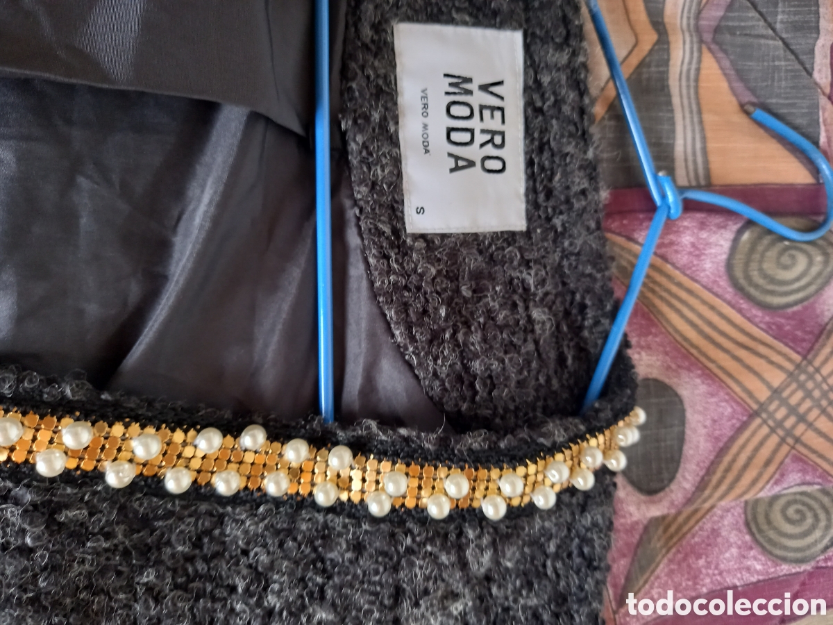 Segunda mano: Chaqueta peque&ntilde;a - Foto 2