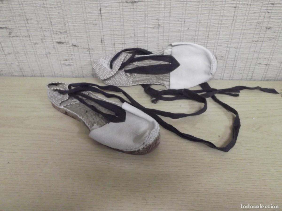 Segunda mano: Esparde&ntilde;as de esparto para ni&ntilde;@s n&ordm; 34 - Foto 1