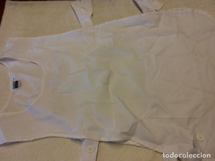 Segunda mano: PRACTICO DELANTAL. COLOR BLANCO. TALLA M - Foto 2