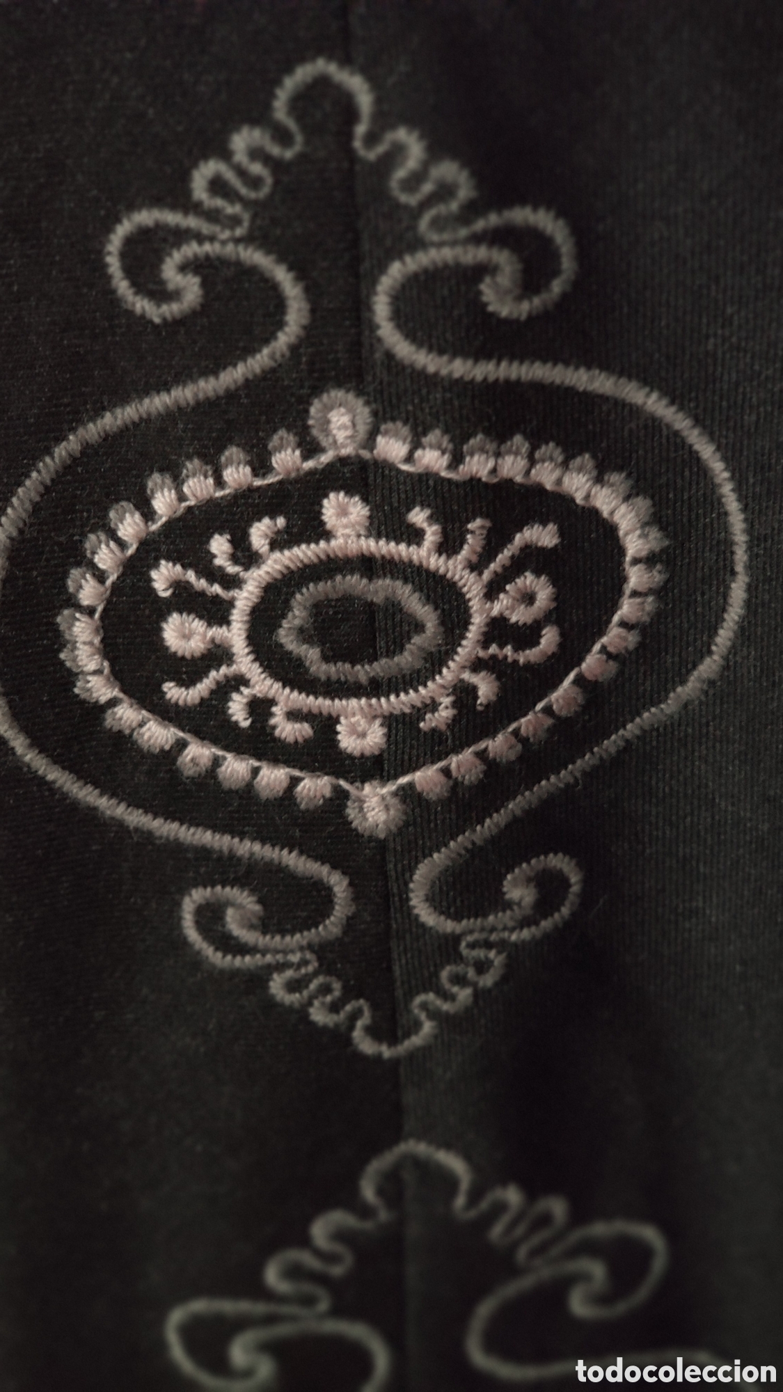 Segunda mano: Falda bordada. Talla 44. - Foto 4