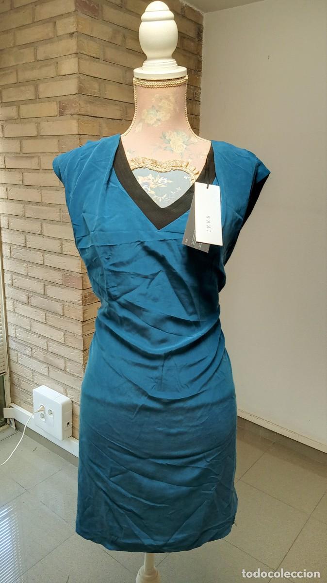 Segunda mano: Vestido sin mangas cuello pico - Foto 1