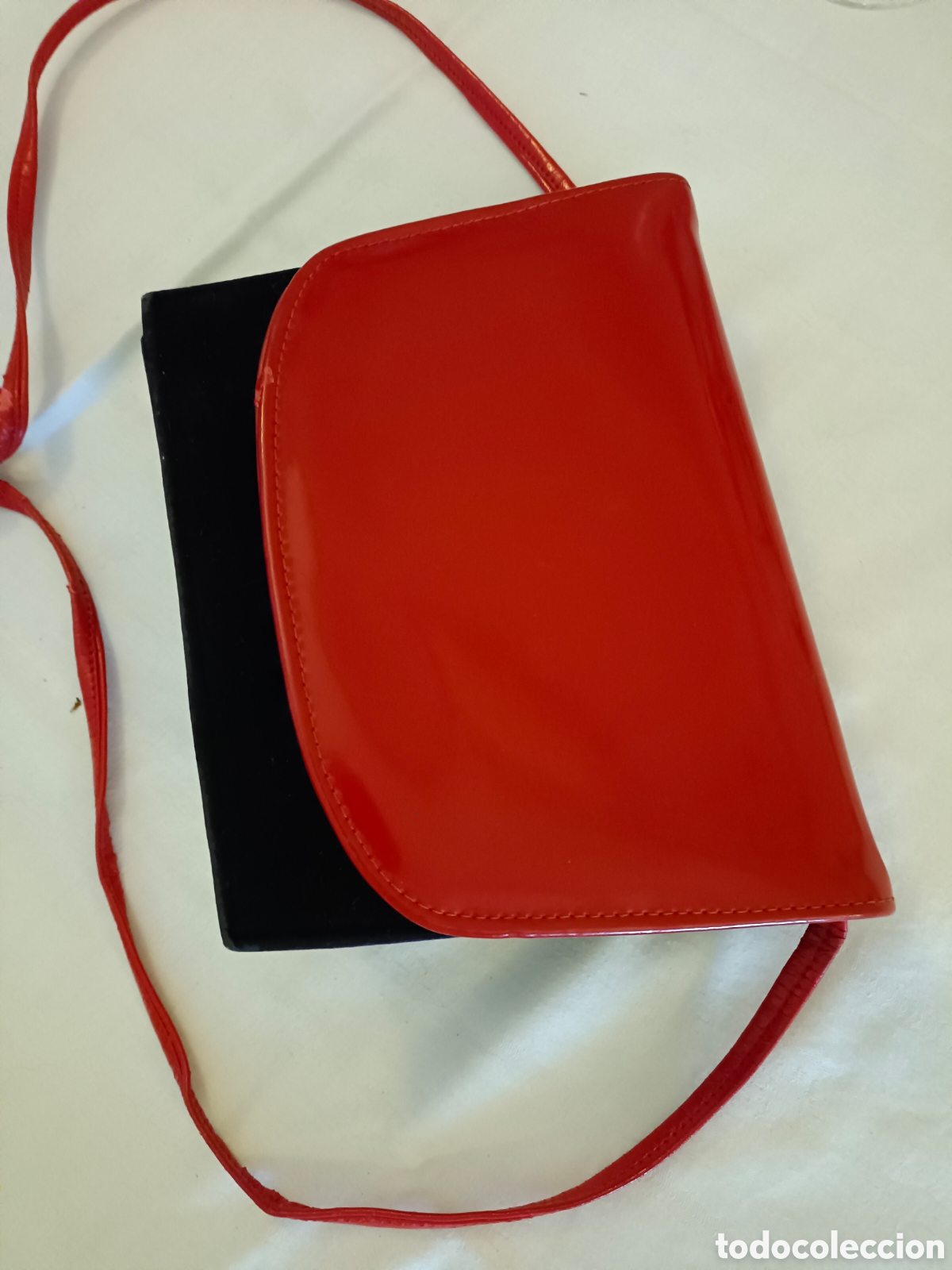 Segunda mano: Bolso rojo combinado con color malva - Foto 1