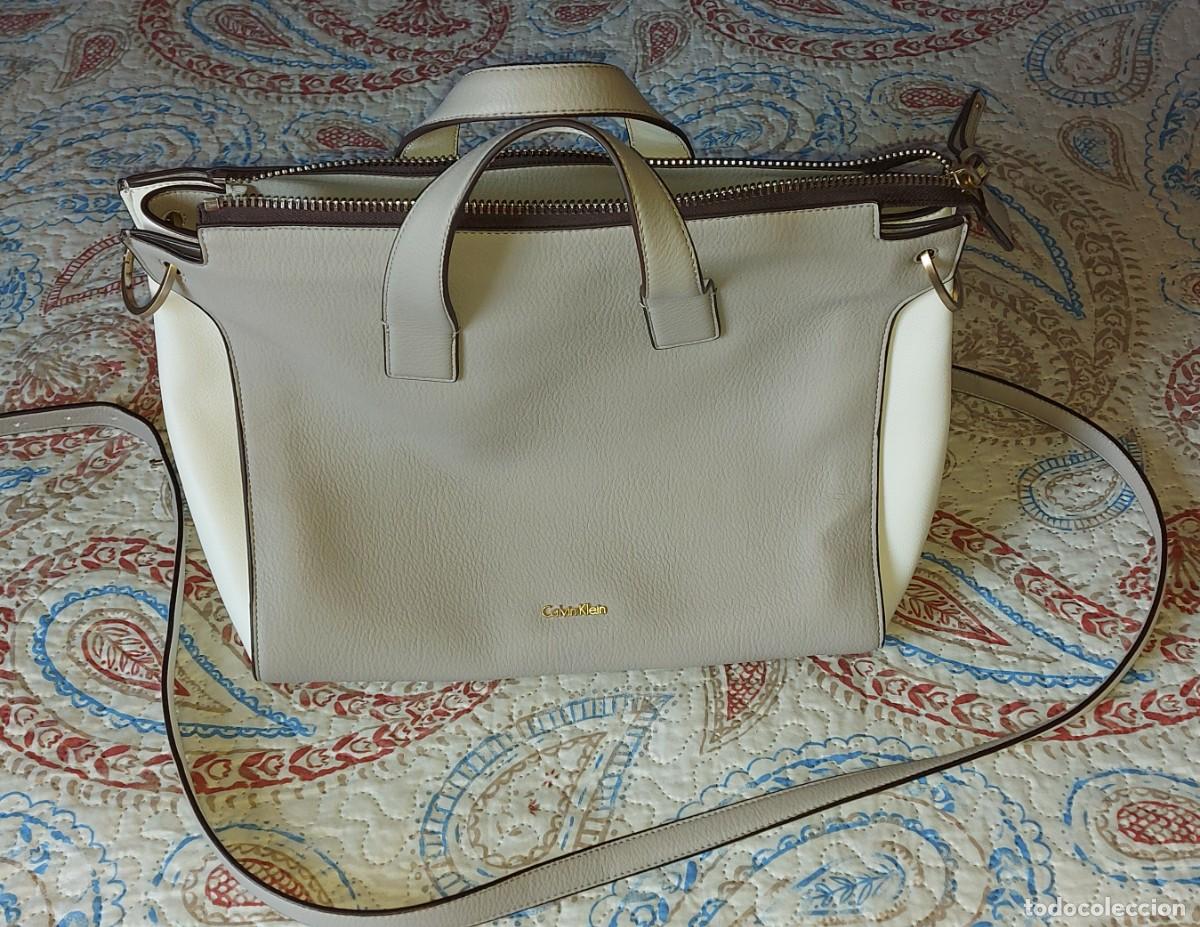 Segunda mano: BOLSO CALVIN KLEIN COMO NUEVO - Foto 2