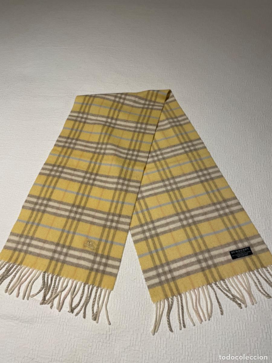 Segunda mano: BUFANDA BURBERRY LONDON DE SE&Ntilde;ORA - Foto 3