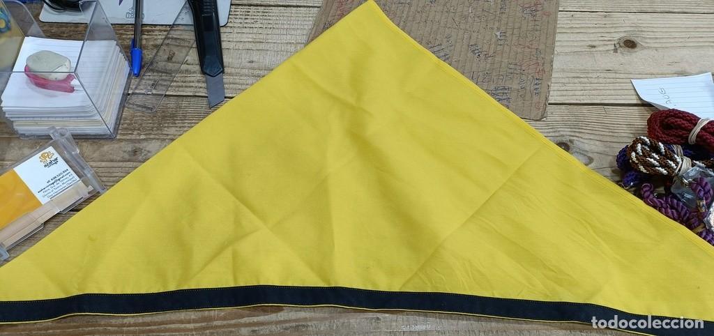 Segunda mano: ANTIGUO PA&Ntilde;UELO BOY SCOUT TRIANGULAR, MAGNIFICO ESTADO - Foto 1