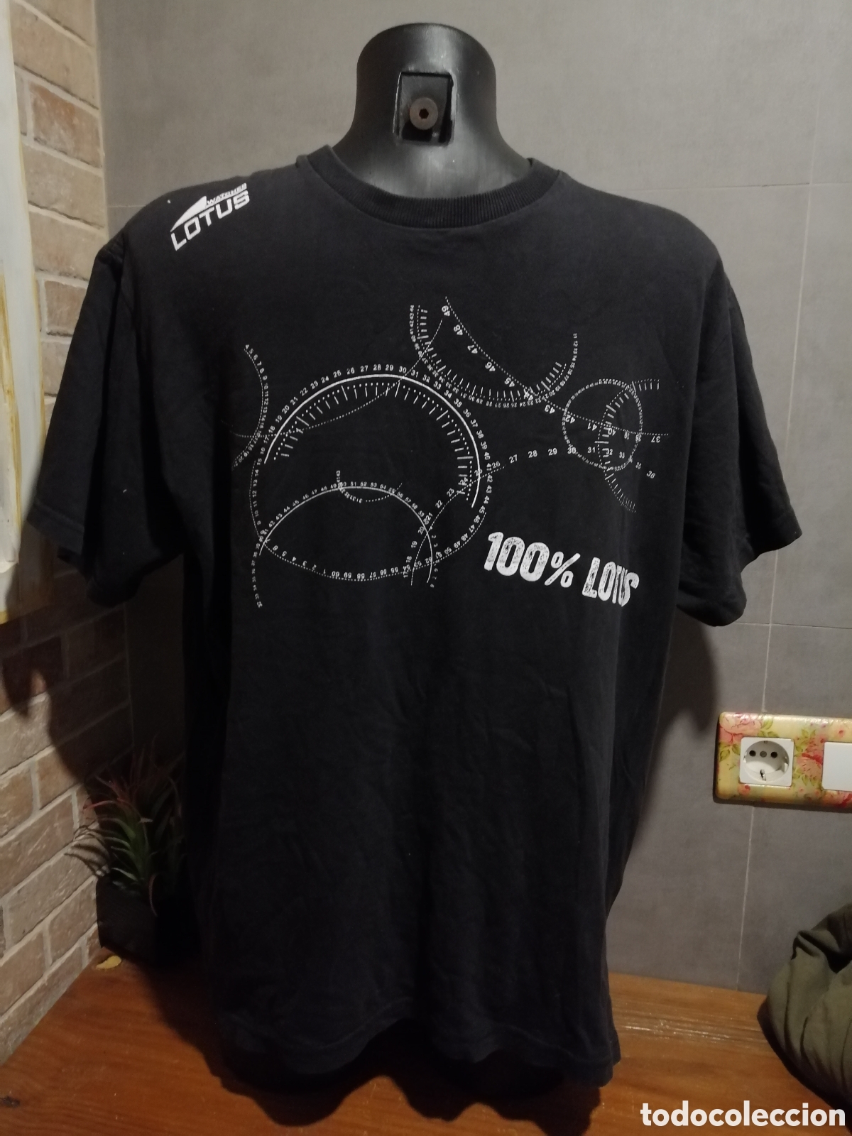 Segunda mano: Lotus camiseta - Foto 1