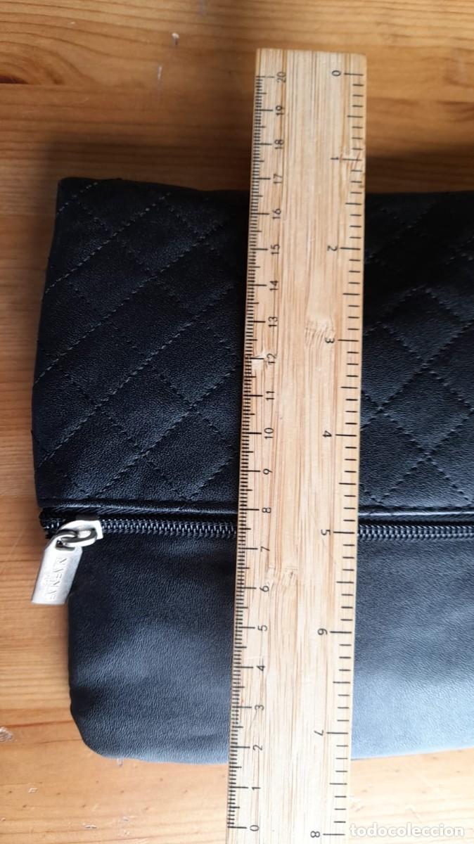 Segunda mano: Bolso Cartera de Mano NAF NAF - Foto 5