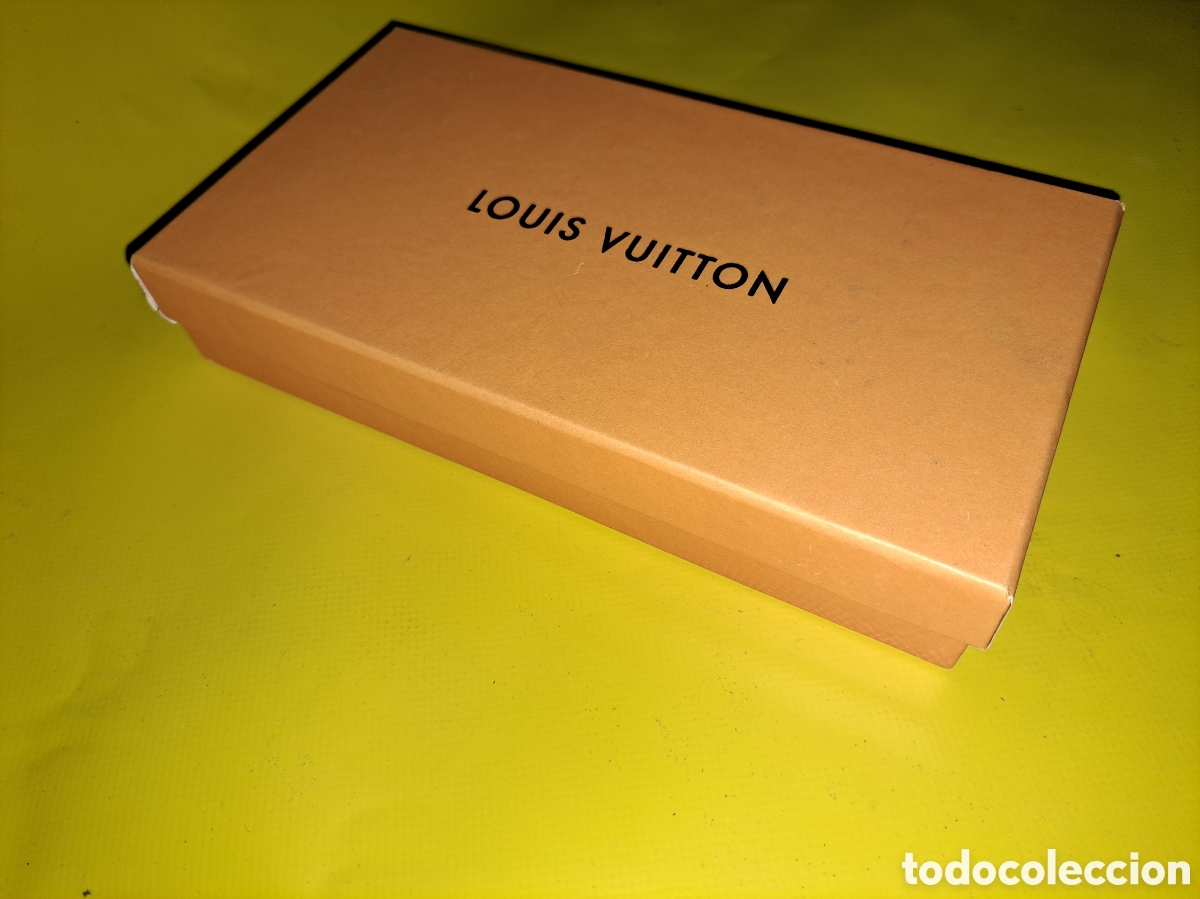 caja louis vuitton cartón, vacía, 22,5x12x4 cm - Buy Second-hand clothing  and accessories on todocoleccion