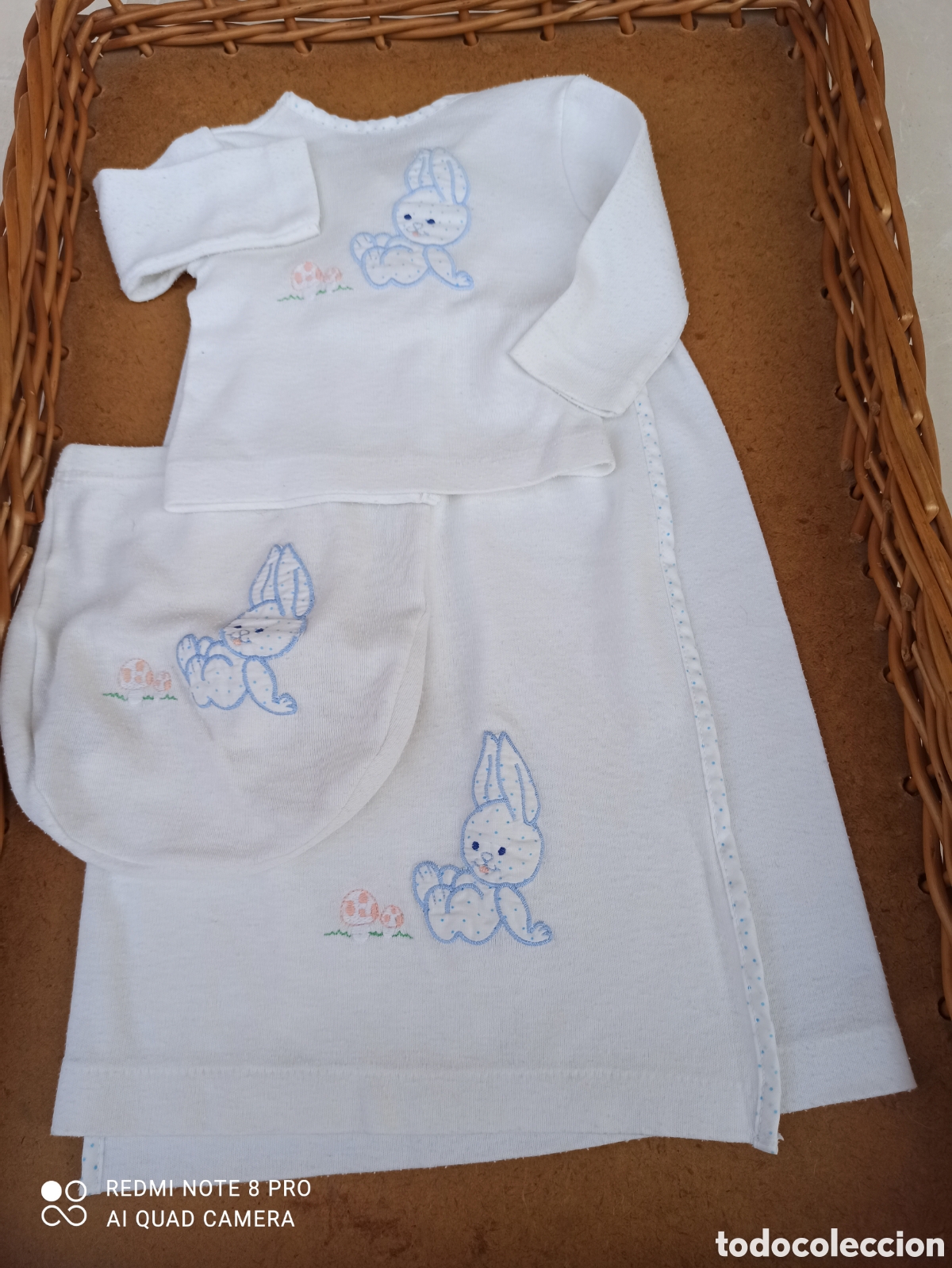 Segunda mano: Conjunto de 3 piezas y una de regalo - Foto 2