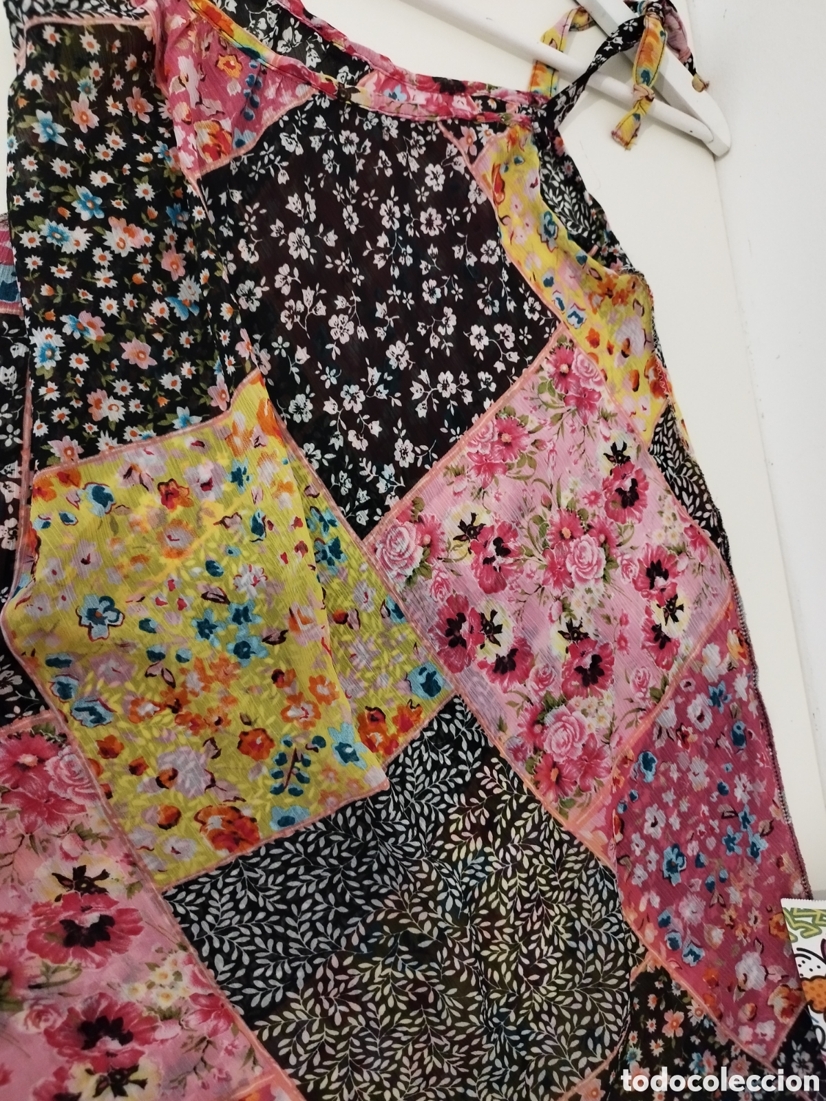 Segunda mano: Vestido corto estampado patchwork - Foto 2