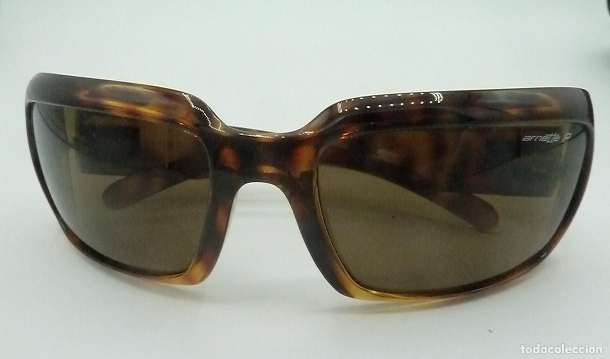Segunda mano: gafas de sol arnette con estuche - Foto 1
