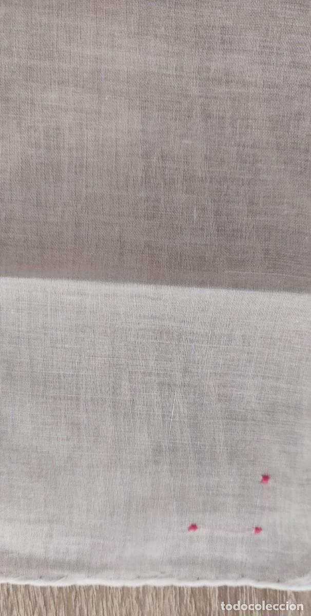 Segunda mano: Pa&ntilde;uelo de Sra Bordado - Foto 5