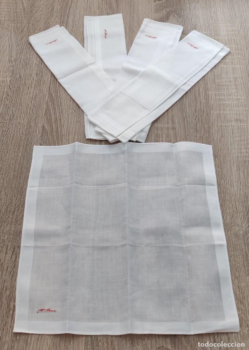 Segunda mano: Pa&ntilde;uelos de Sra Bordados - Foto 1