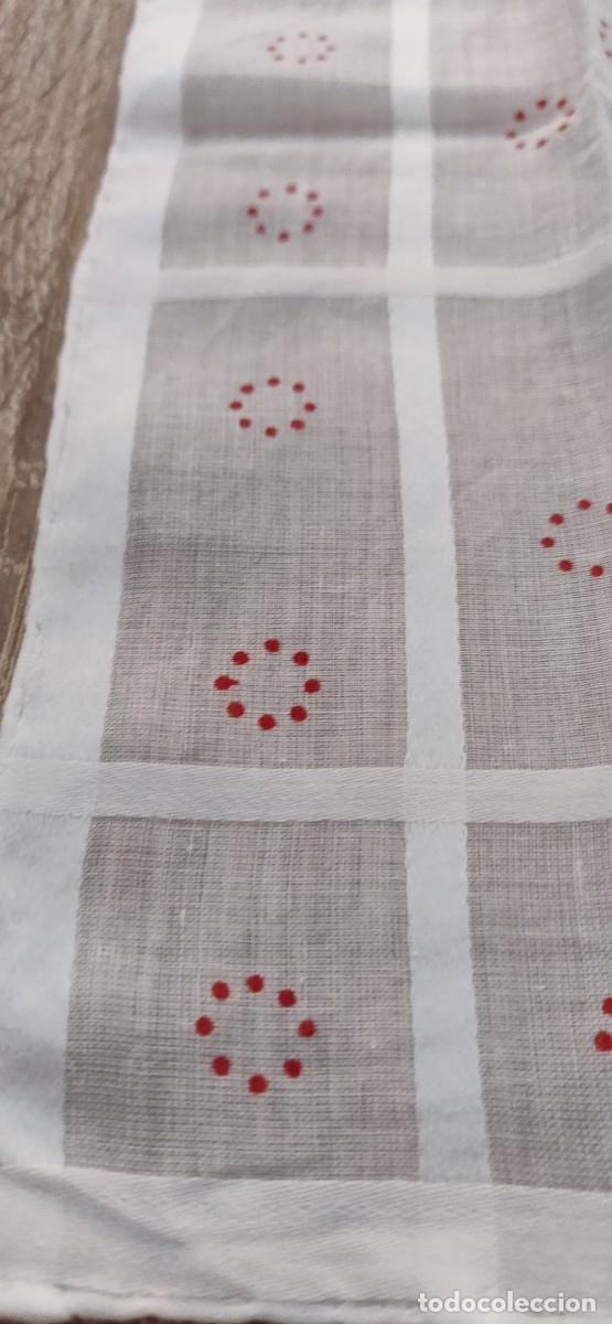 Segunda mano: Pa&ntilde;uelos de Sra - Foto 5