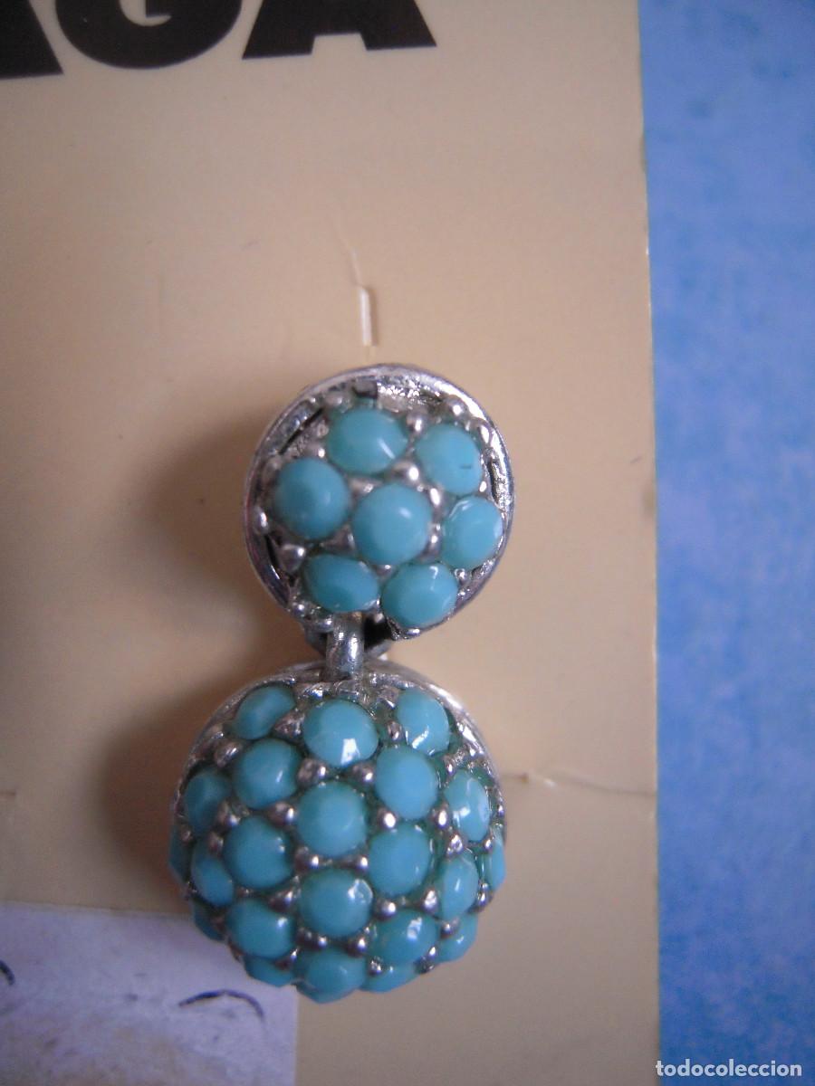 Segunda mano: Pendientes Laga plateados y azules - Foto 2
