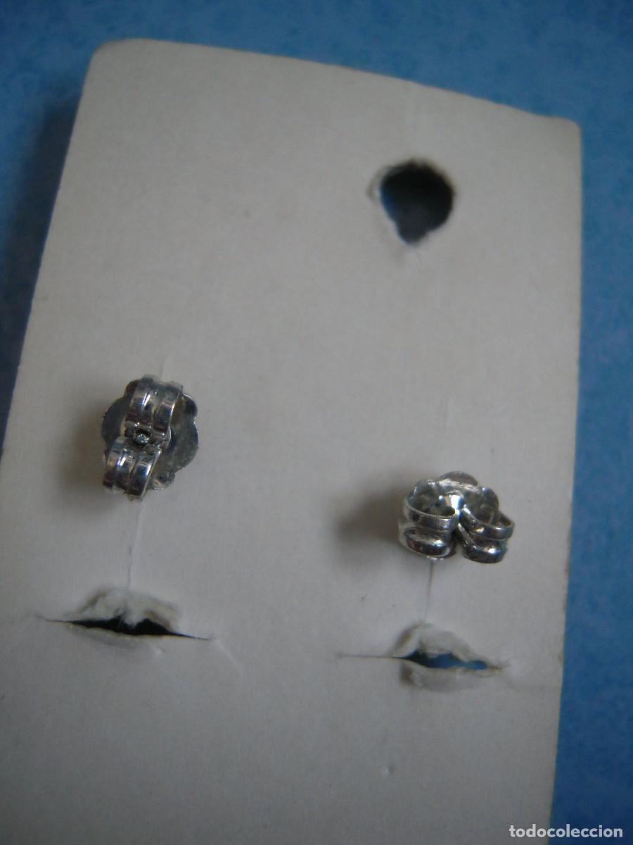 Segunda mano: Pendientes Laga plateados y azules - Foto 3