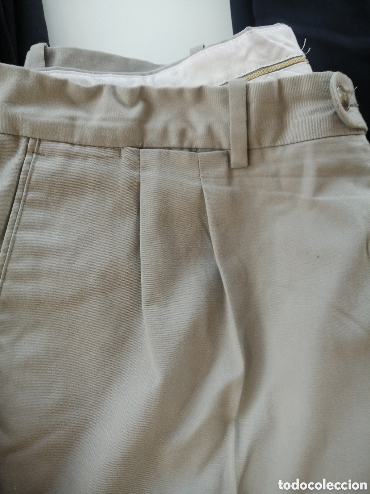 Segunda mano: Pantalones talla 50 - Foto 2