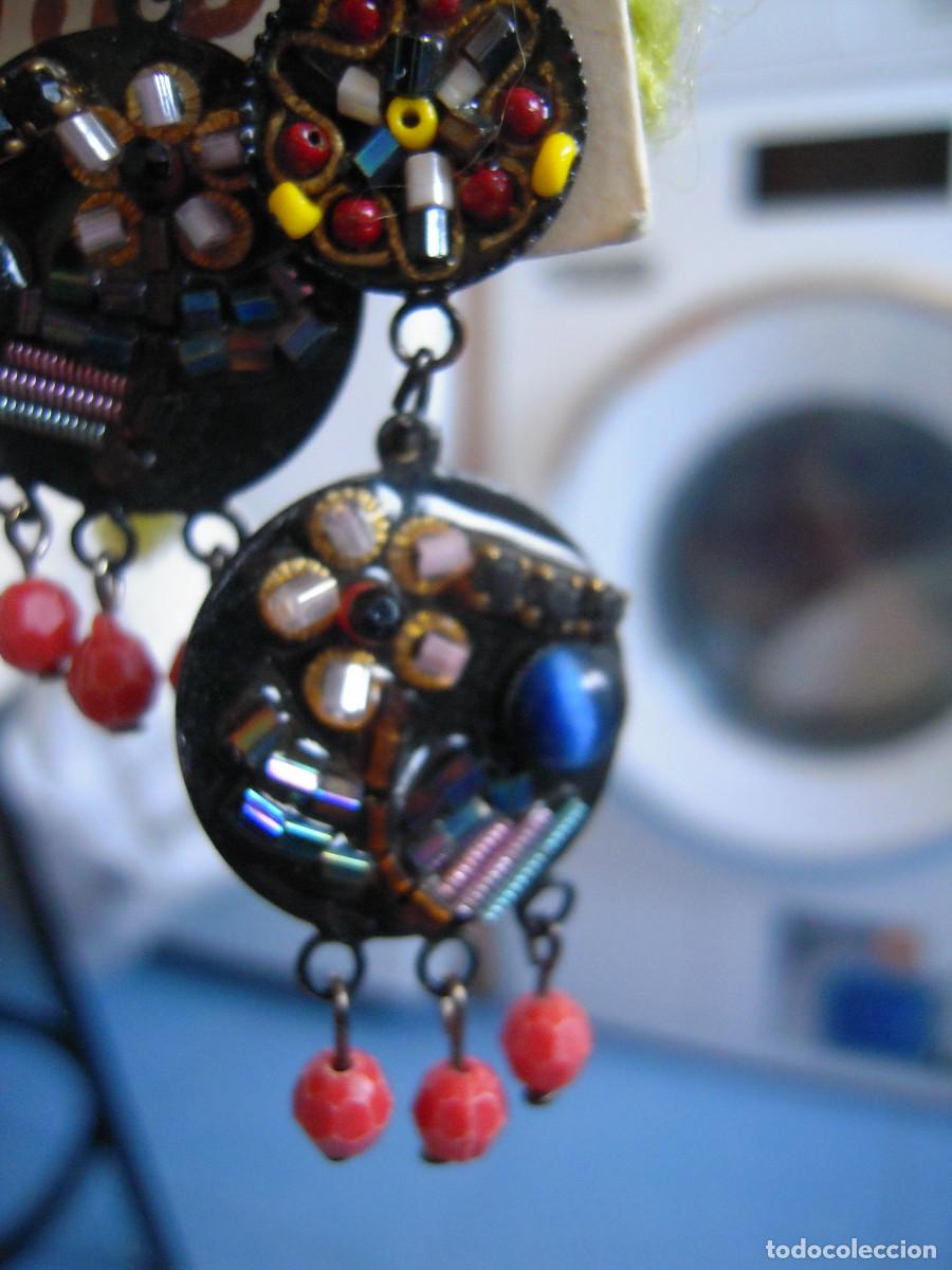 Segunda mano: Pendientes negros y multicolores - Foto 7