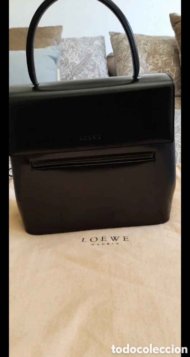 Segunda mano: Elegante bolso Loewe negro - Foto 2