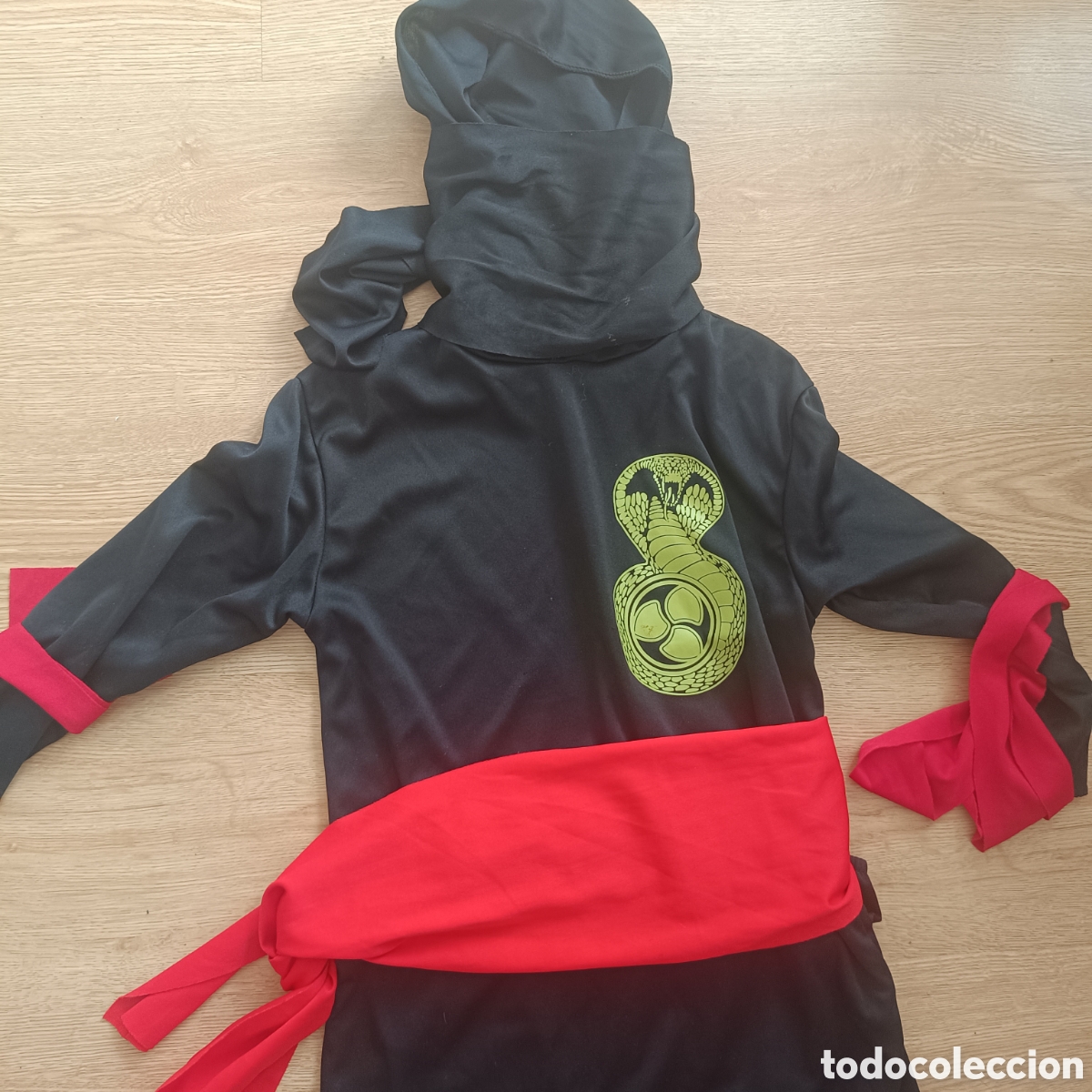 Segunda mano: Disfraz Ninja Negro nuevo - Foto 5