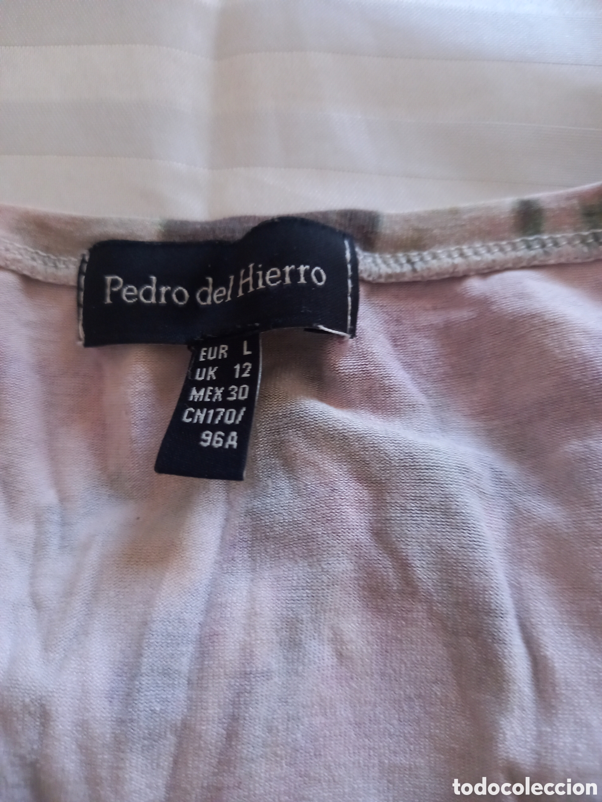 Segunda mano: Camiseta Pedro del Hierro - Foto 3