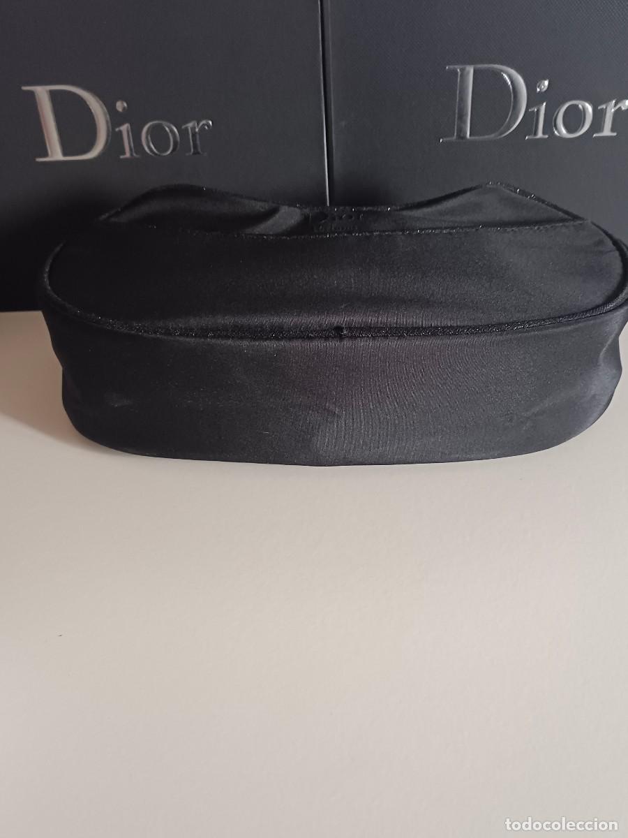 Segunda mano: Bolsito de mano o neceser Dior - Foto 6